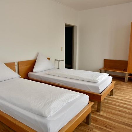 Hotel Kranz กอทท์มาดิงเกน ภายนอก รูปภาพ
